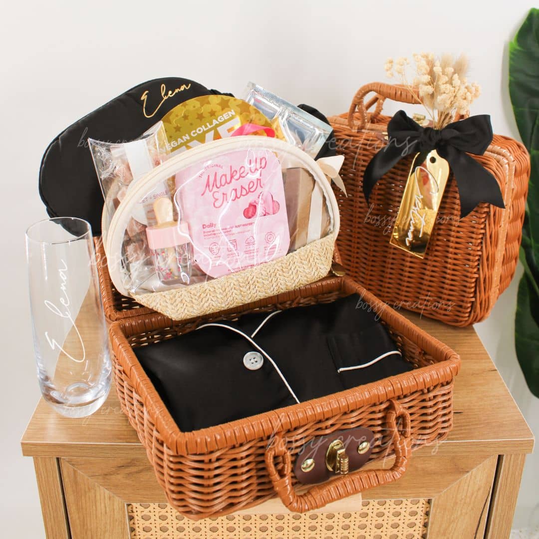 12 Gifts In 1 - Skincare & Beauty Routine Set