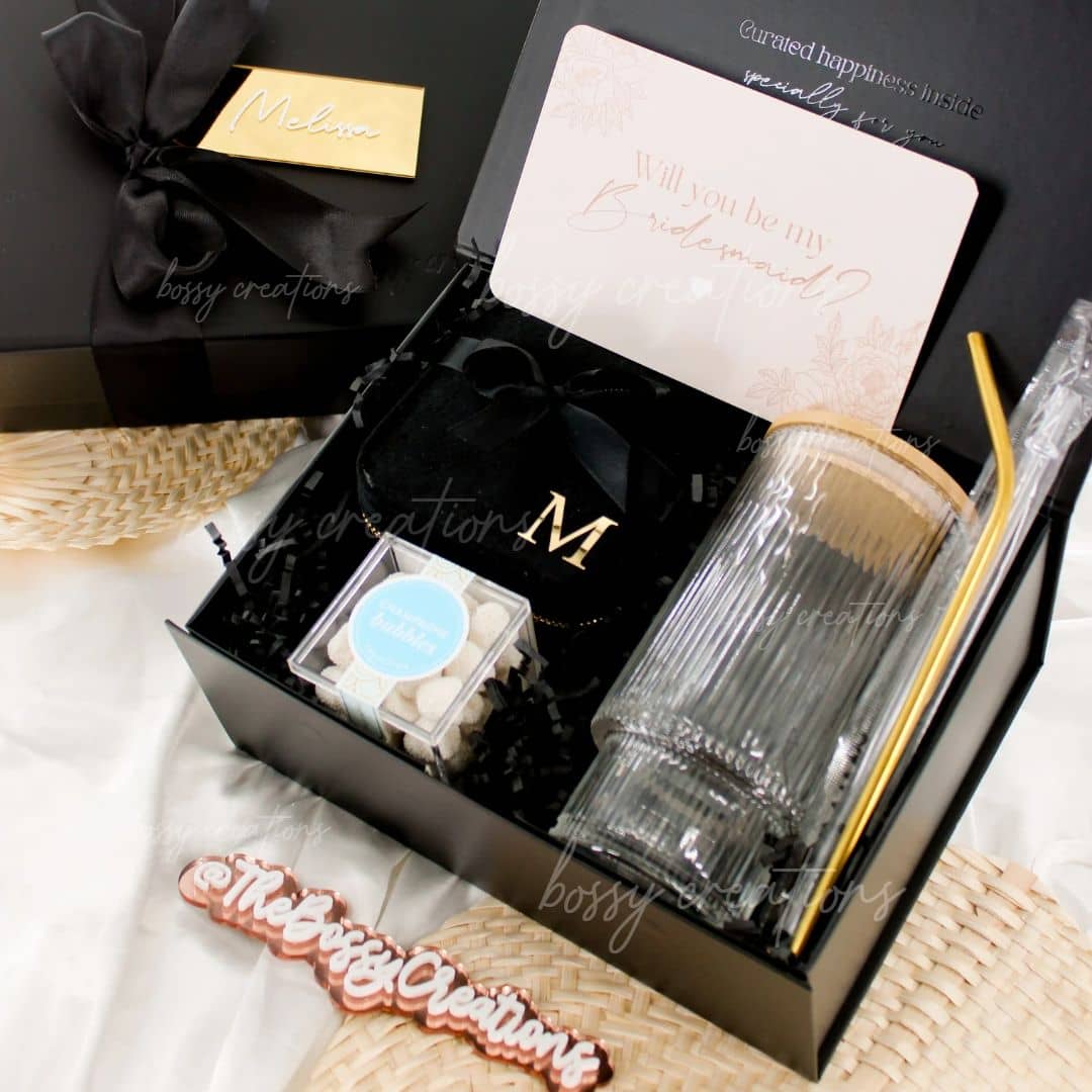 Black Minimalist Petite Box