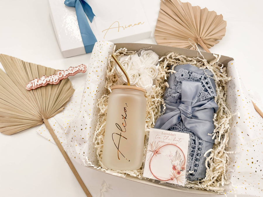 "Couldn't Tie The Knot W/O You" Gift Box